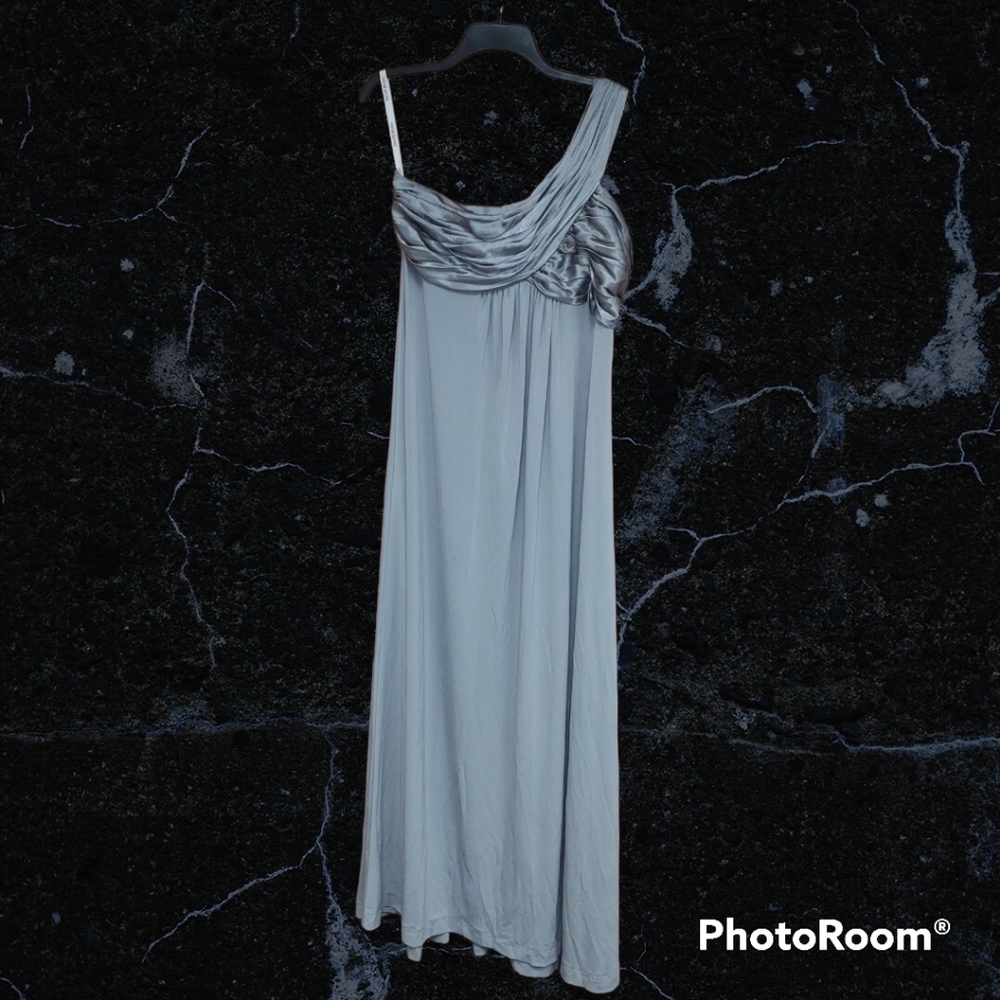 David's Bridal Formal Gown Size 16